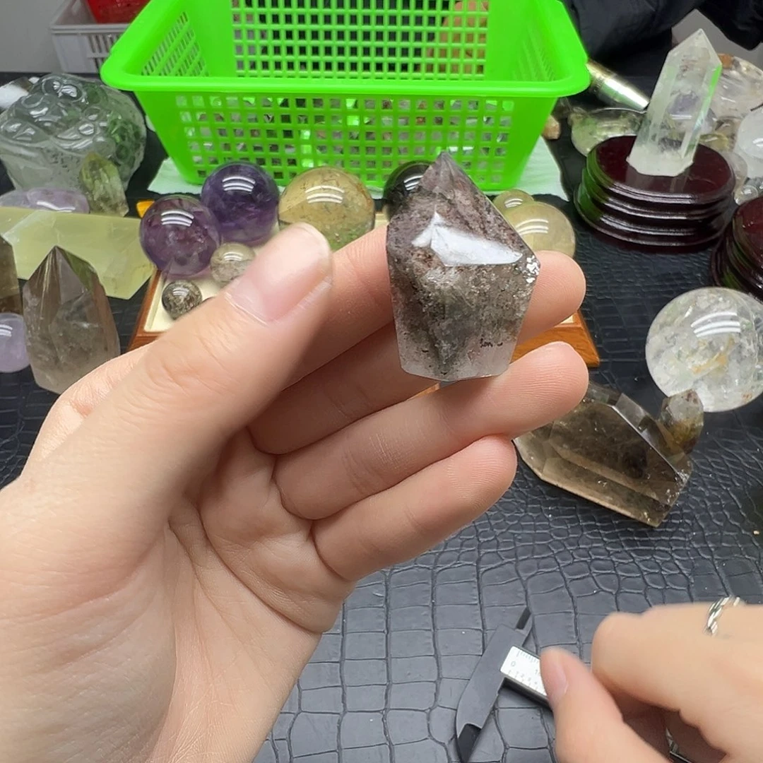 珠宝半成品水晶未镶嵌261水晶