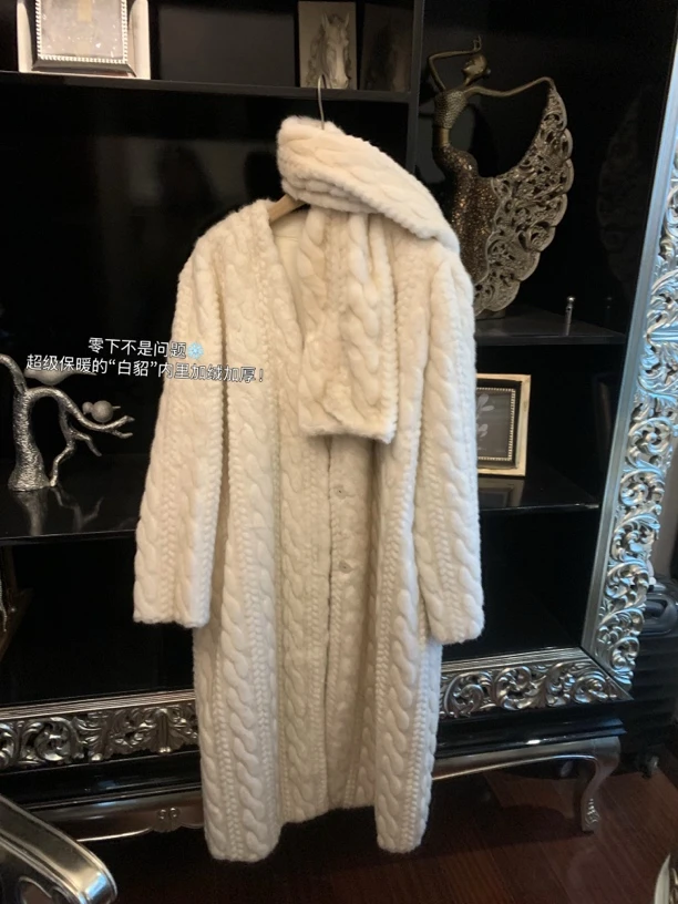 保暖皮毛一体加绒时尚冬季毛呢外套仿貂大衣中长款