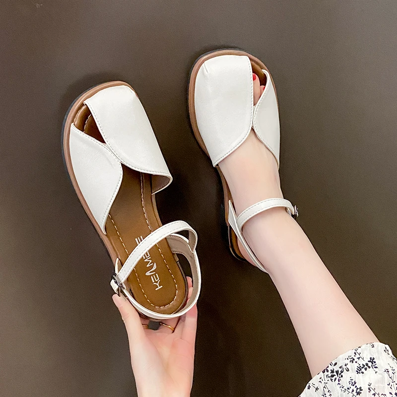 女鞋软底外穿女拖平底凉鞋罗马包头拖鞋时尚休闲百搭真皮复古中跟
