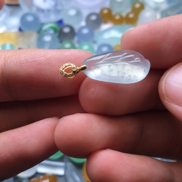 未镶嵌定制翡翠挂件