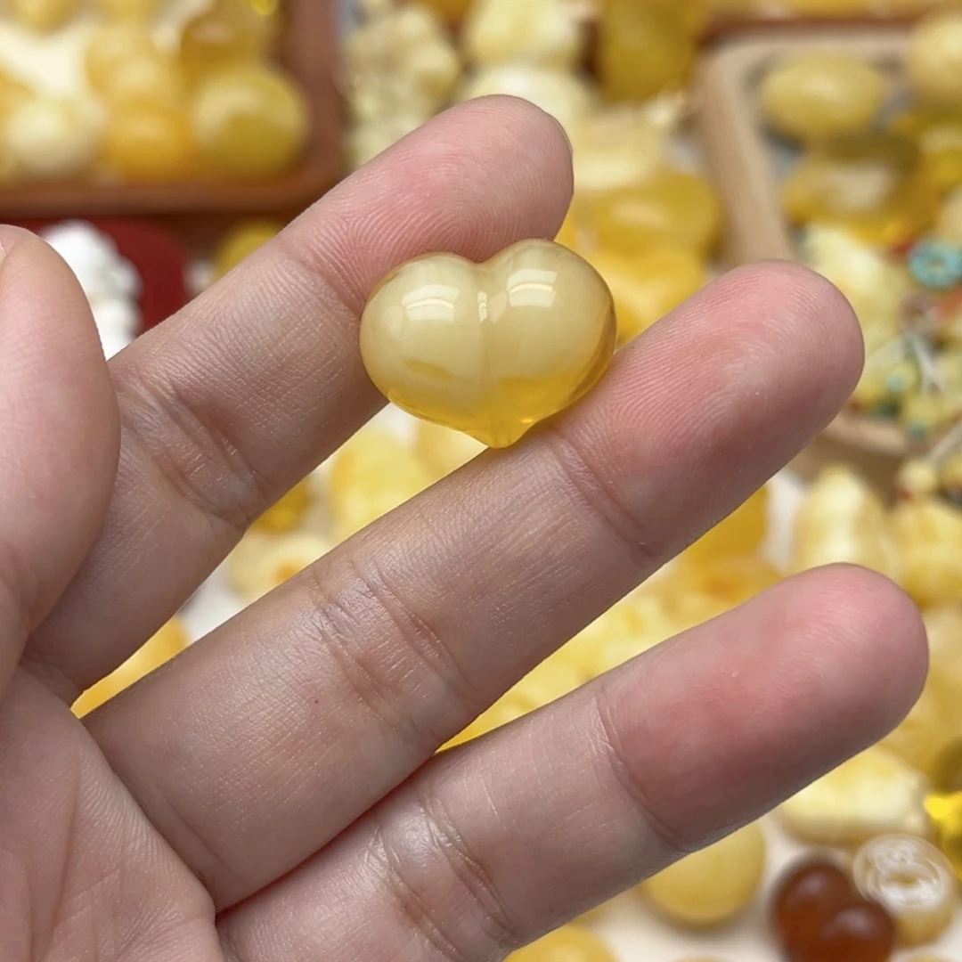 裸石蜜蜡未镶嵌配饰