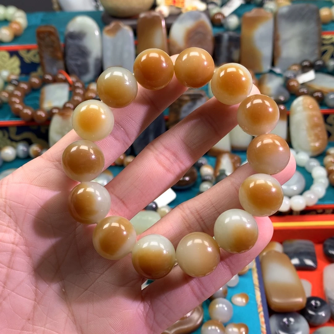 和田玉（糖玉）未镶嵌手链