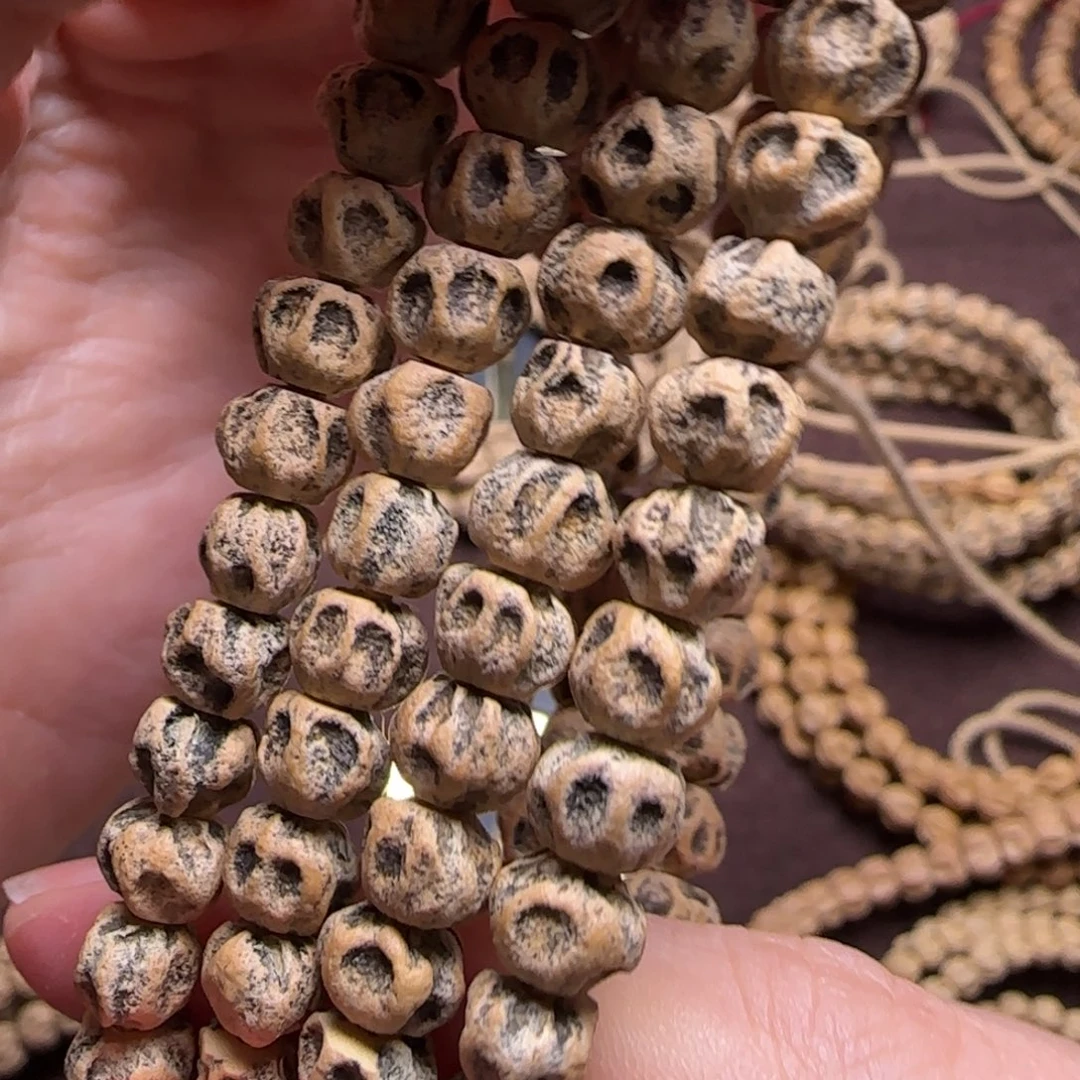 柏香籽/百香籽吊坠救*.