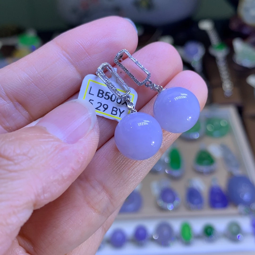 翡翠18K金镶嵌颈饰翡翠