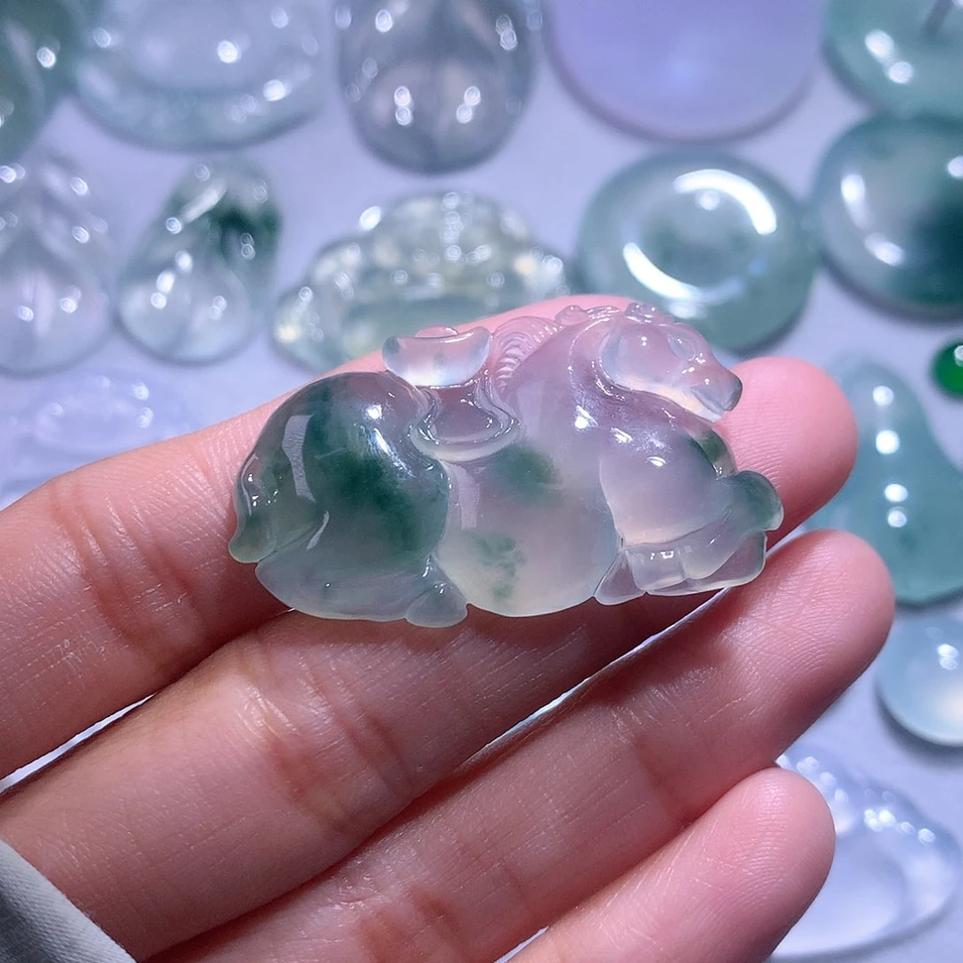 【闪购商品】翡翠颈饰未镶嵌马