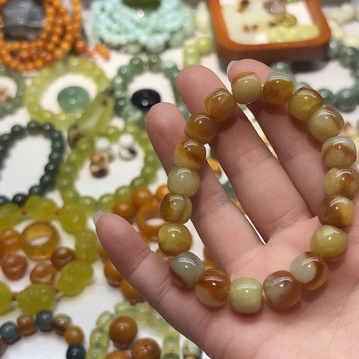 葡***）蛇纹石玉未镶嵌手串
