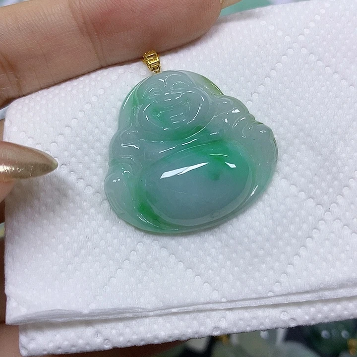 翡翠18K金镶嵌颈饰挂件