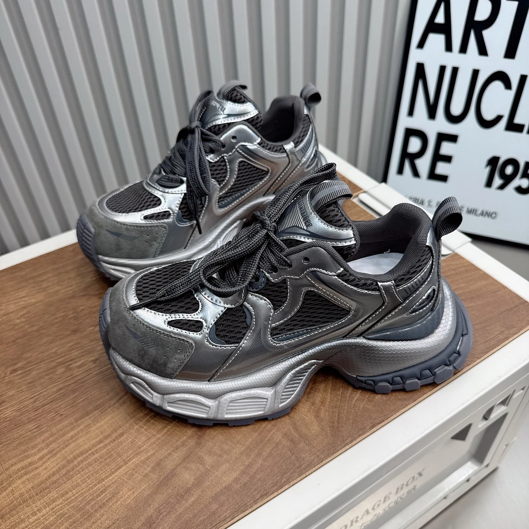 露思同款小怪兽新老爹鞋2025秋季新款松糕底时尚系带款洋气休闲鞋