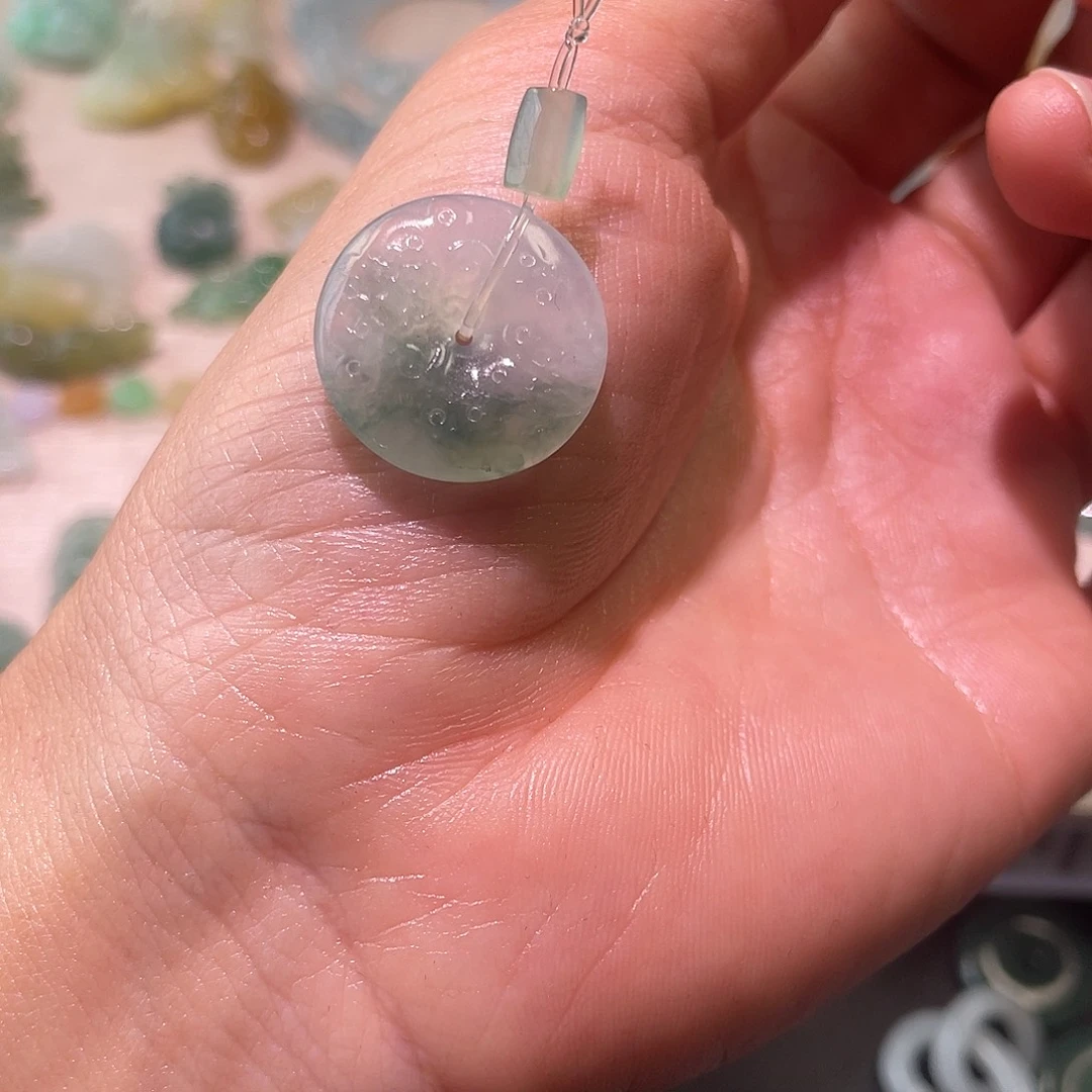 定制翡翠未镶嵌扣子