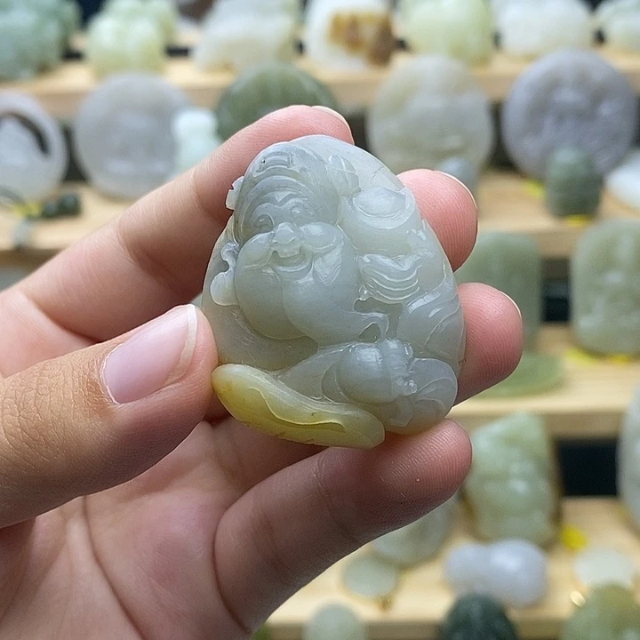未镶嵌和田玉挂件