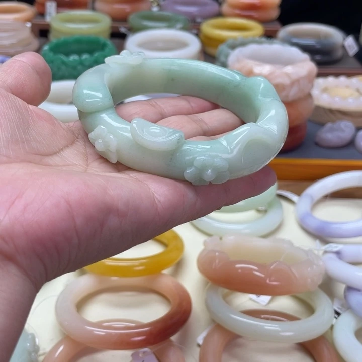 未镶嵌石英岩玉珠宝奇石陈*琴