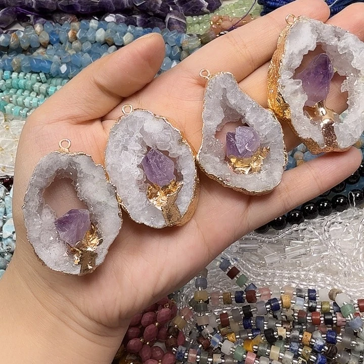 水晶珠宝半成品未镶嵌紫晶洞配件一颗