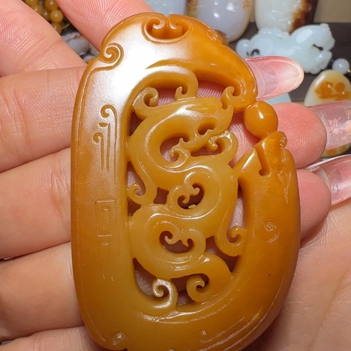 颈饰未镶嵌和田玉