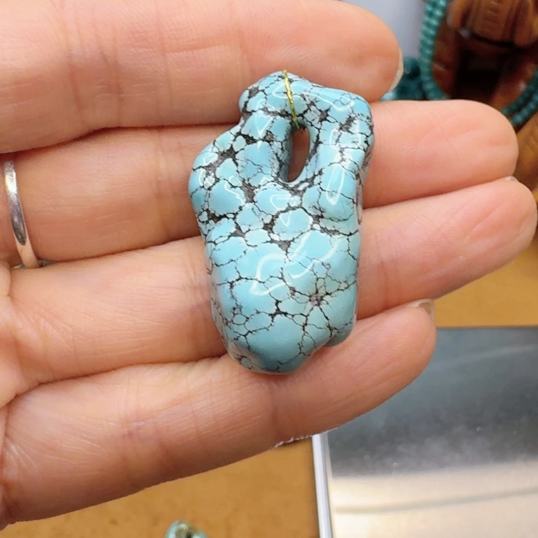 未镶嵌绿松石随型