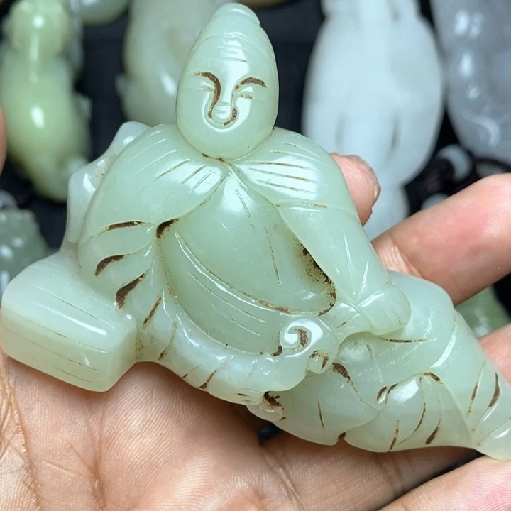 颈饰未镶嵌和田玉
