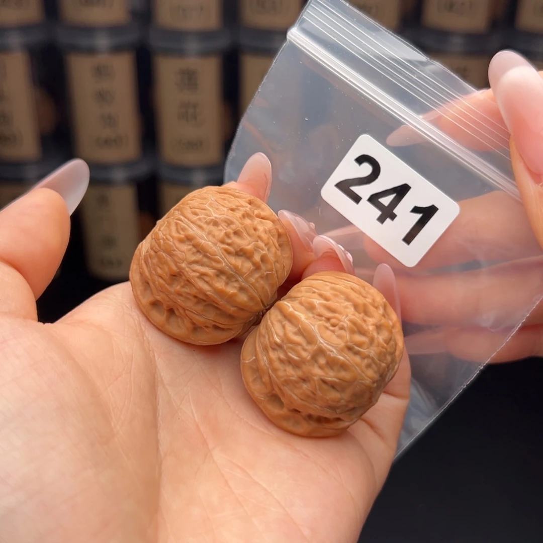 吊坠文玩核桃铁锤37全品