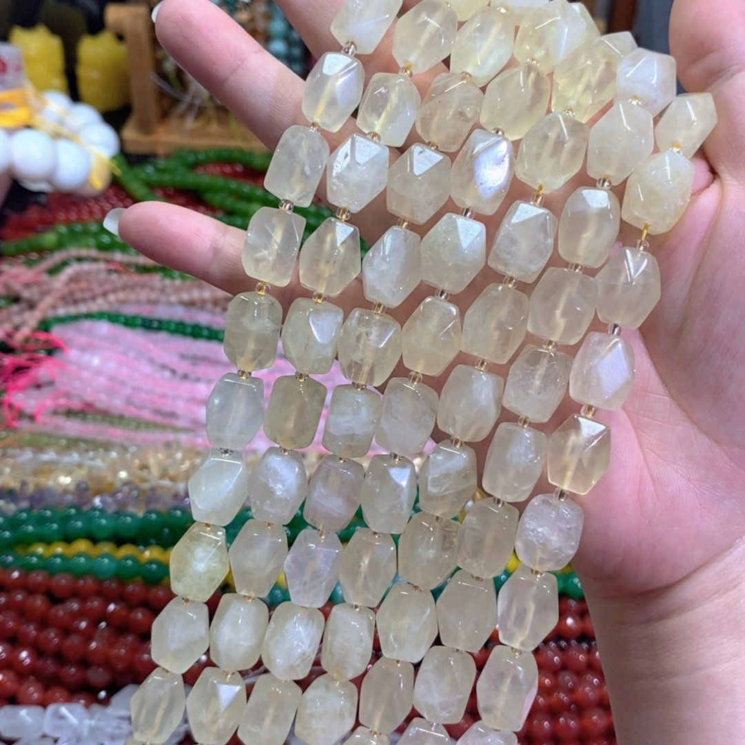 玛瑙/玉髓未镶嵌珠宝半成品天然柠檬黄水晶随型一条卡12*14mm