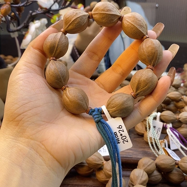 烦***鸟橄榄核吊坠梅林铁核