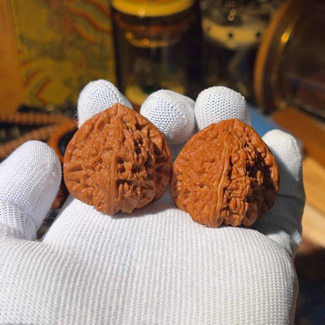 把件文玩核桃全品三角白37