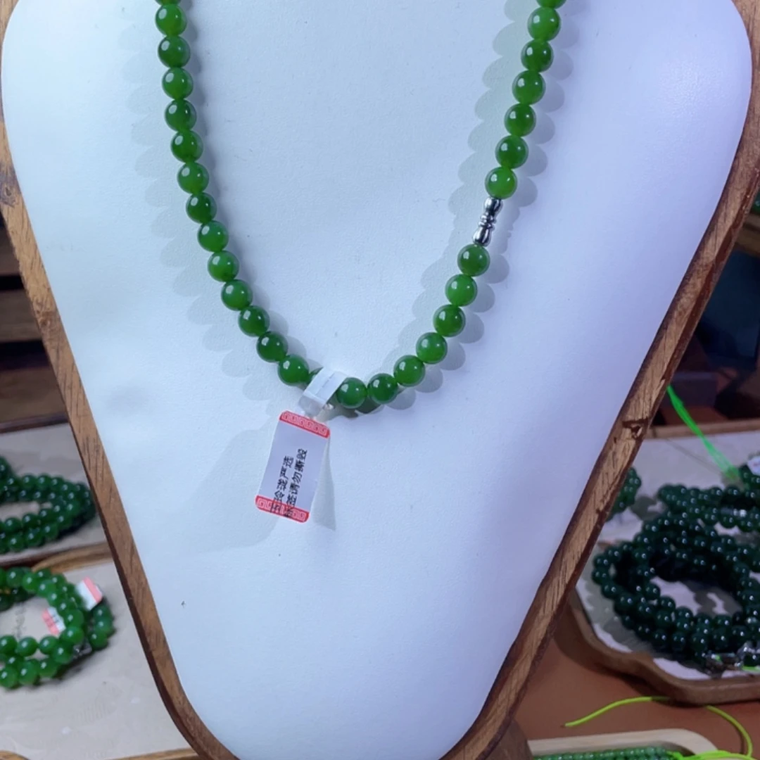 和田玉（碧玉）未镶嵌颈饰8