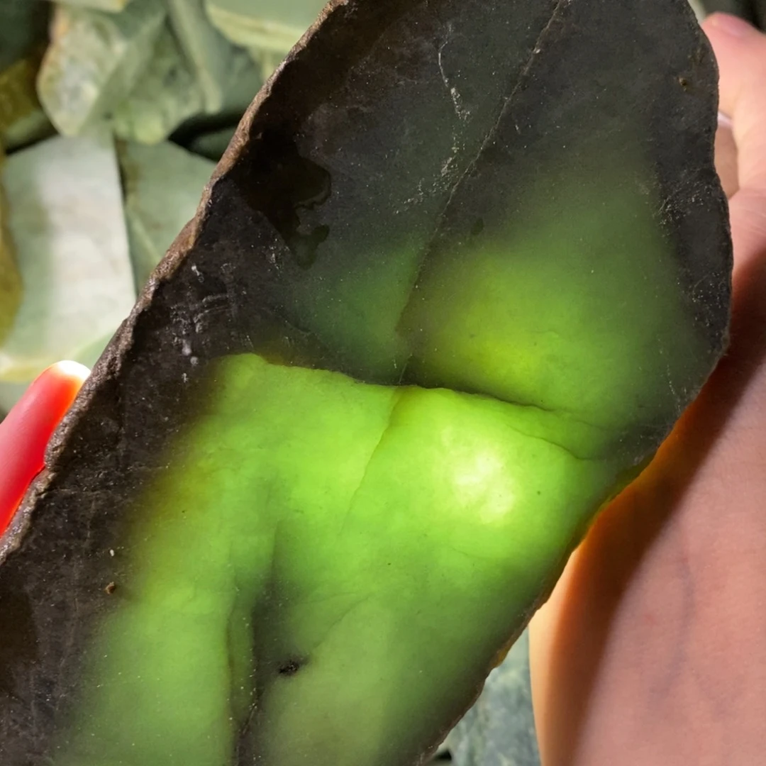 颈饰未镶嵌翡翠天然翡翠