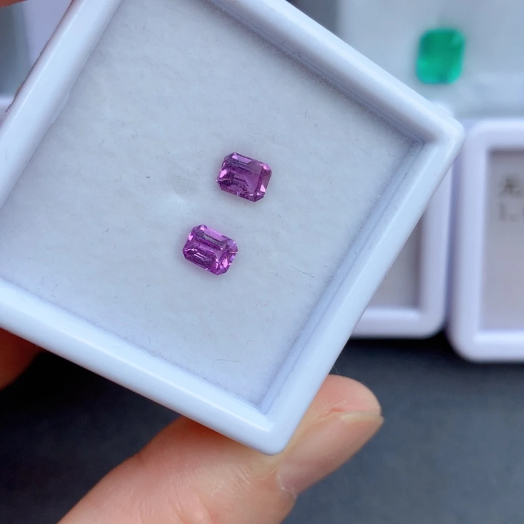 彩色蓝宝石1.33克拉裸石未镶嵌