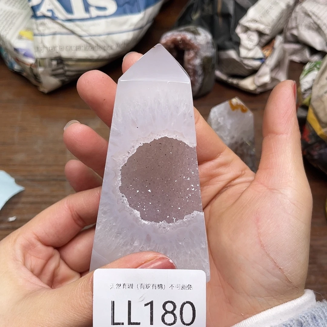 未镶嵌大型摆件（非配饰）水晶