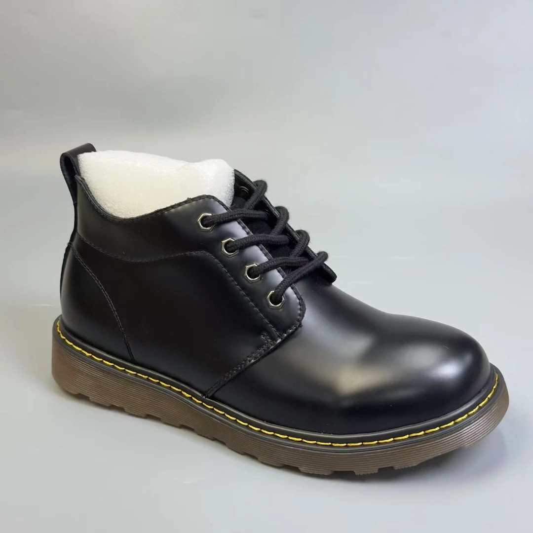 079时尚百搭休闲透气男鞋