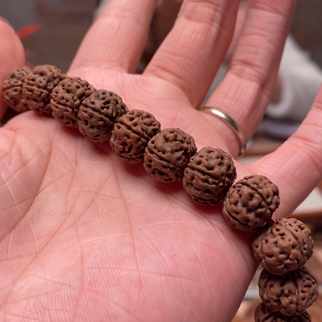 y***m菩提籽类老树王定制手持