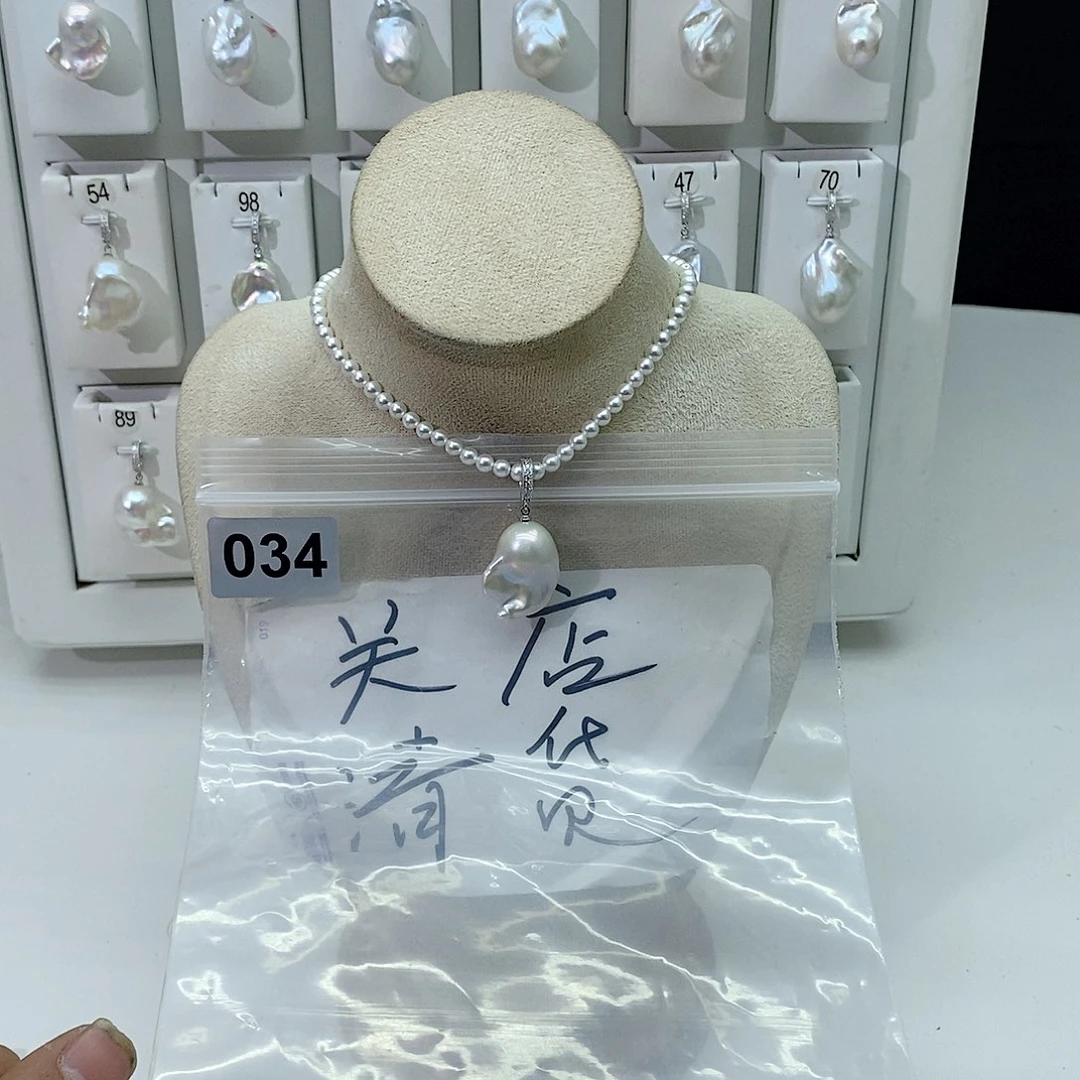淡水珍珠颈饰合金