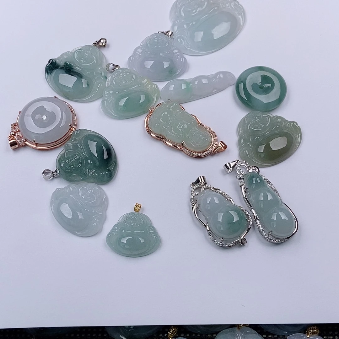 翡翠未镶嵌颈饰翡翠