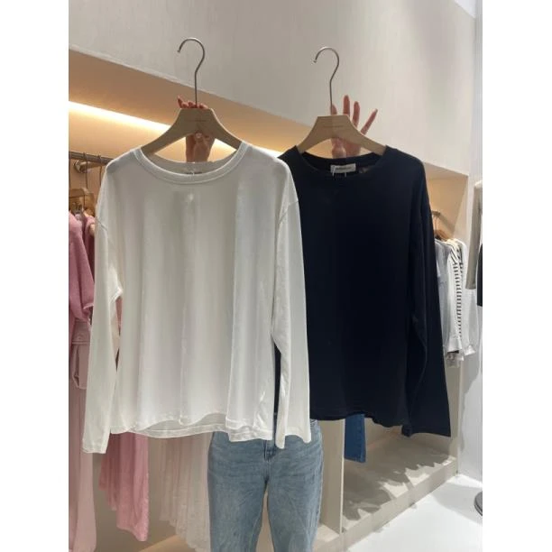 韩国首尔DATE家雪花净版长袖8308