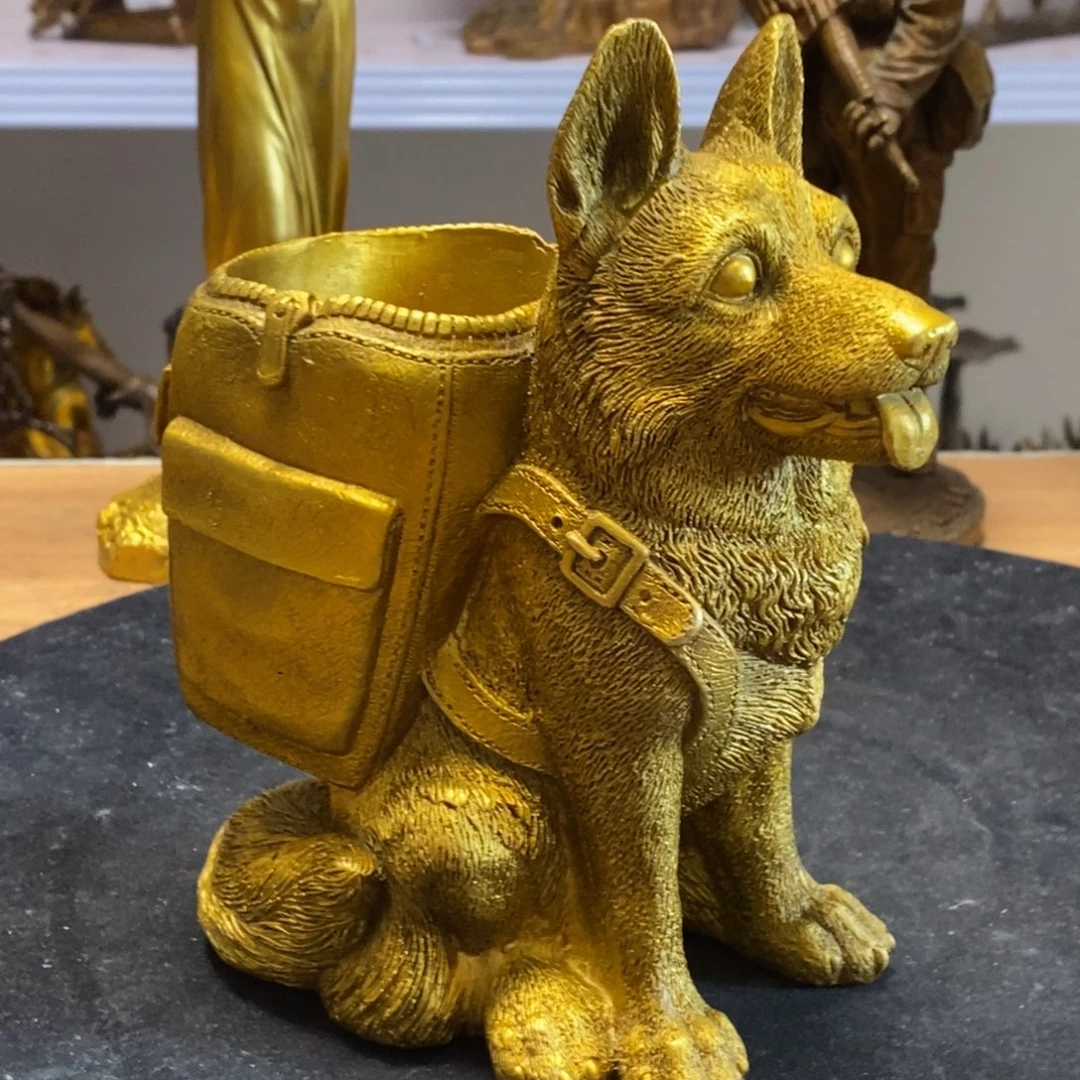 黄铜材质，德牧犬笔筒