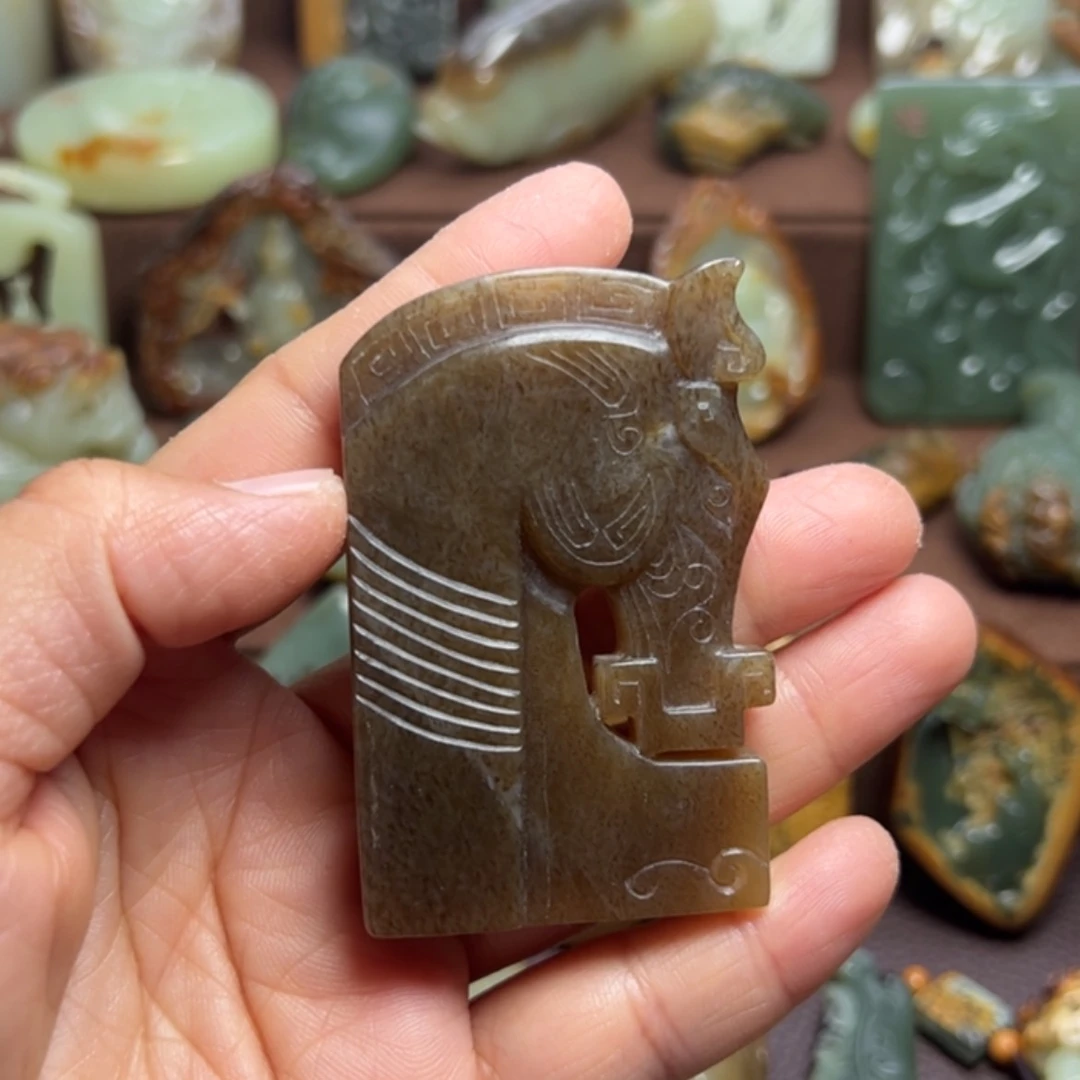 【闪购商品】岫岩老玉（透闪石质玉）未镶嵌颈饰༺**༻
