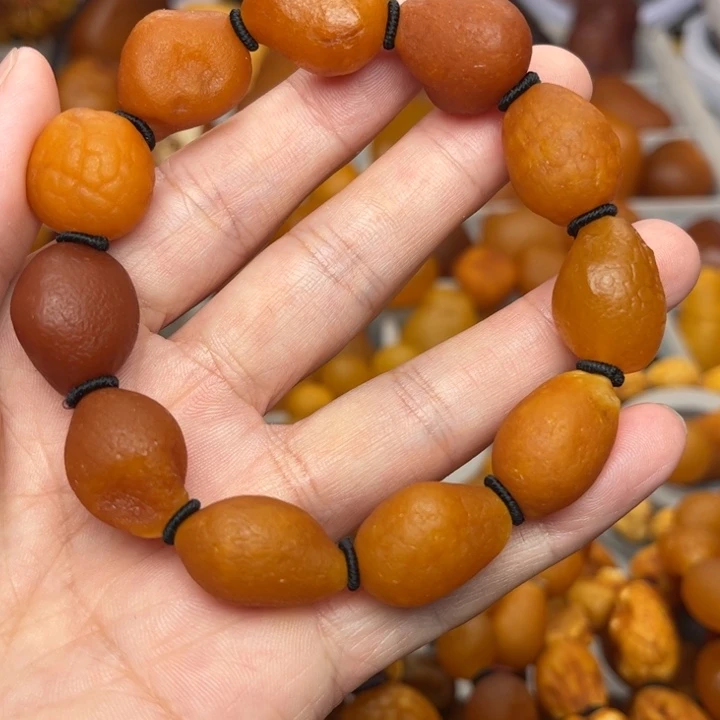 琥珀未镶嵌裸石天然蜜蜡手串