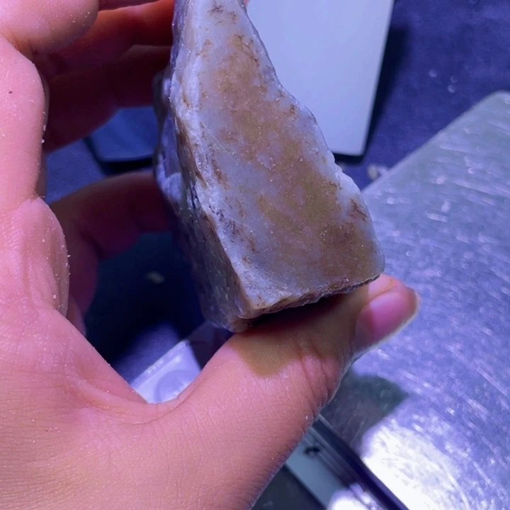 和田玉未镶嵌珠宝半成品