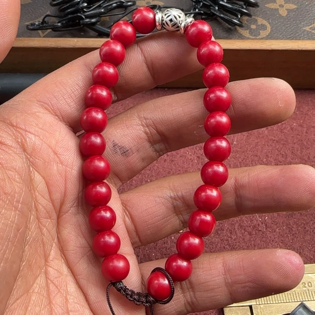 琉璃颈饰k****7藏弟出品，藏区老念珠怀业单圈222
