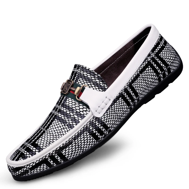 四季新款大码白色真皮男士休闲皮鞋36豆豆鞋时尚潮鞋46百搭潮流