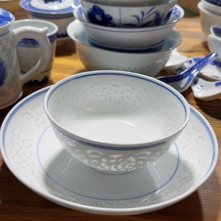 碗素玲珑雕刻各2个