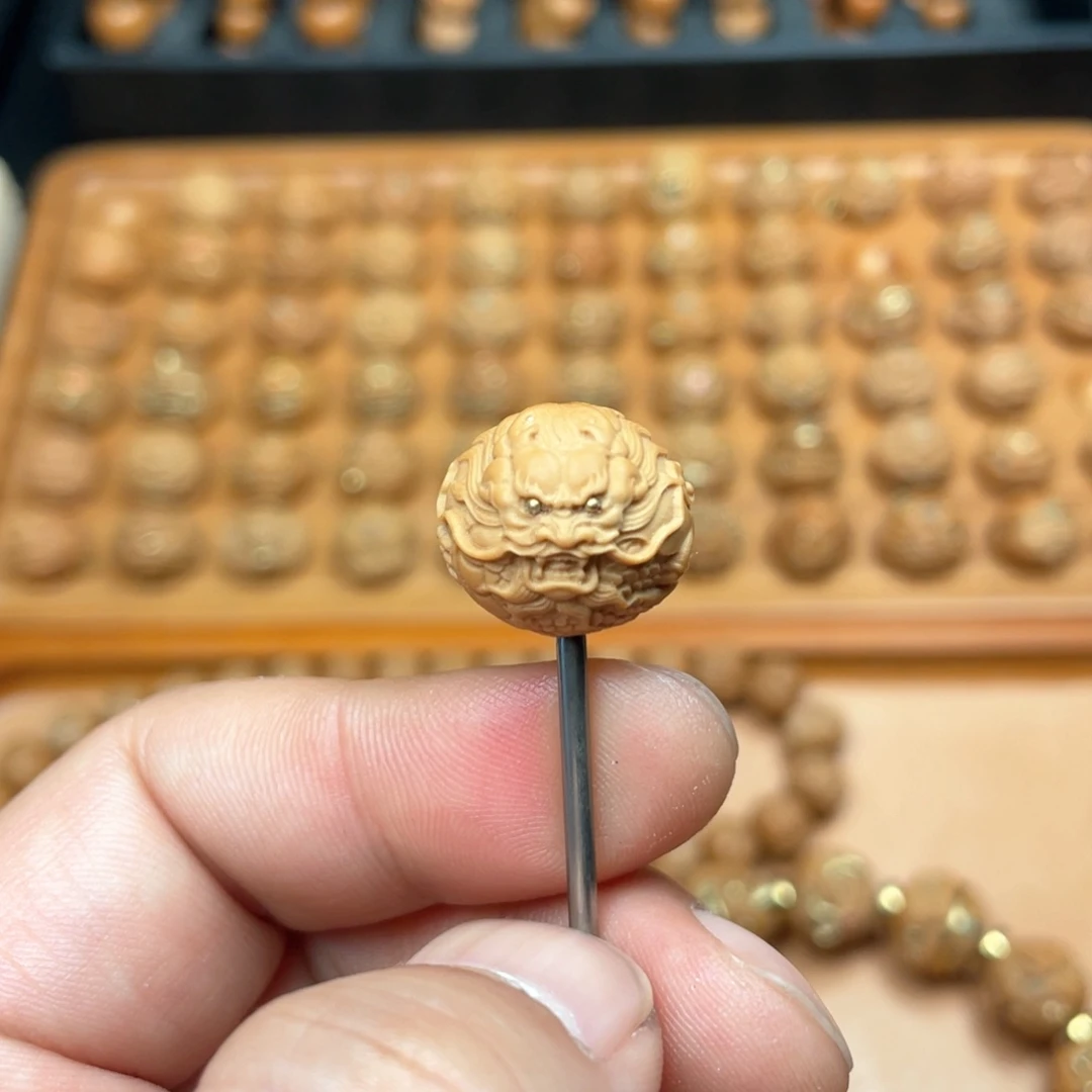 猴头核桃手串来****肠猴头核桃精工龙珠