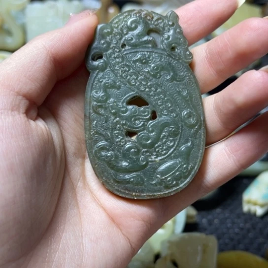 未镶嵌和田玉（糖玉）车挂