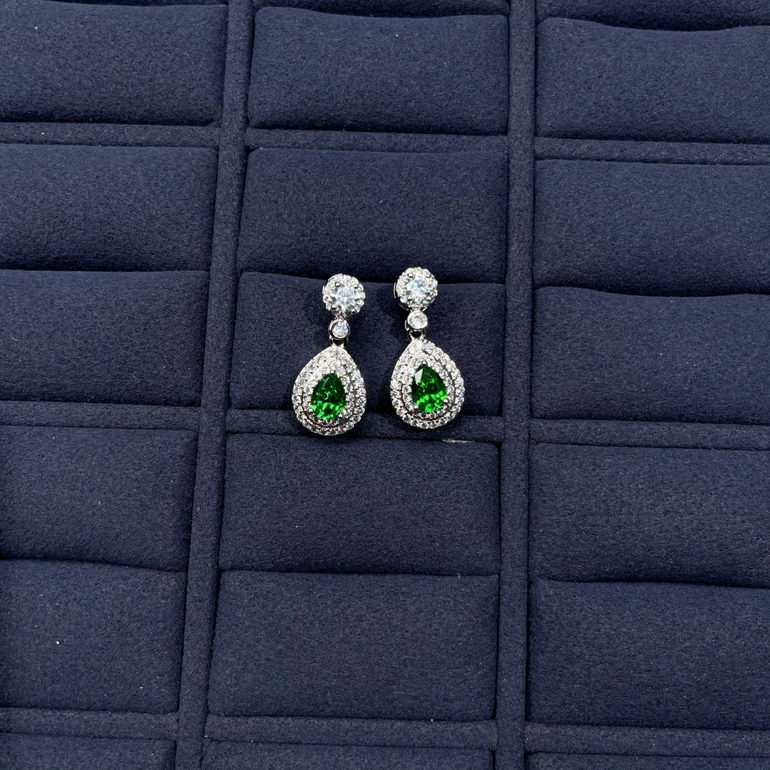 祖母绿（处理）【珠宝展会级】祖母绿耳钉54