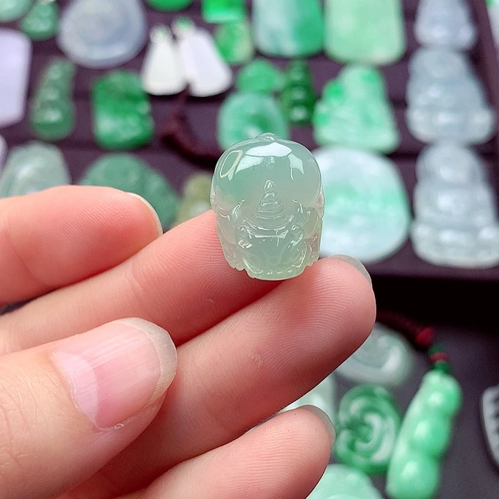 翡翠未镶嵌吊坠(不含链)貔貅