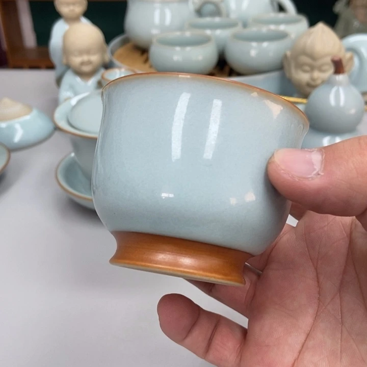 瓷体****师天青色张君老师提梁杯