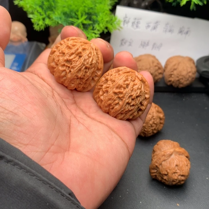 吊坠文玩核桃39白狮子