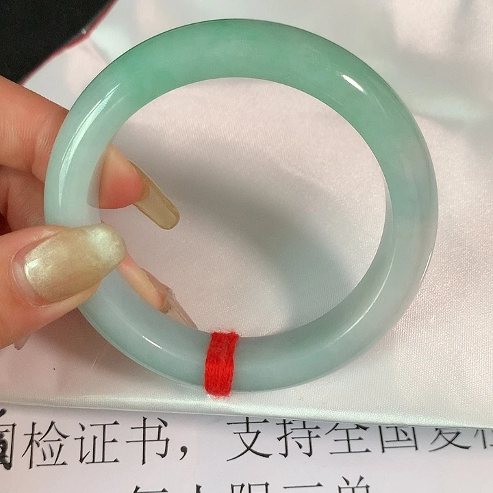 翡翠未镶嵌手镯z502-4-2