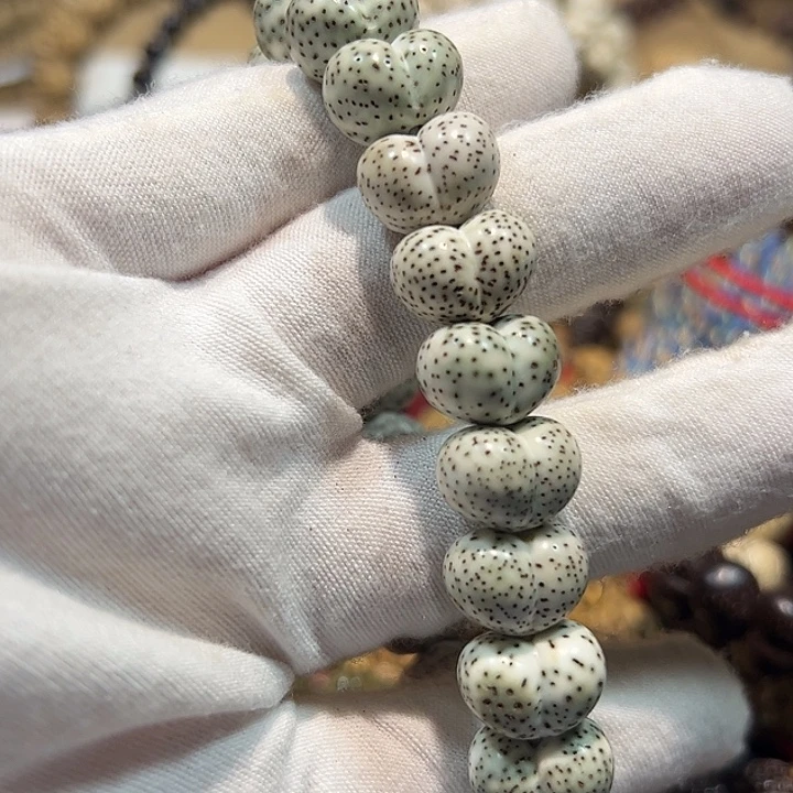 谷***ღ吊坠星月菩提星月菩提雕刻