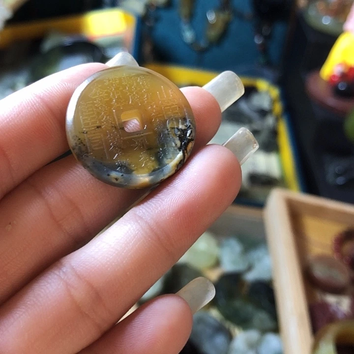 岫玉未镶嵌岫玉挂件