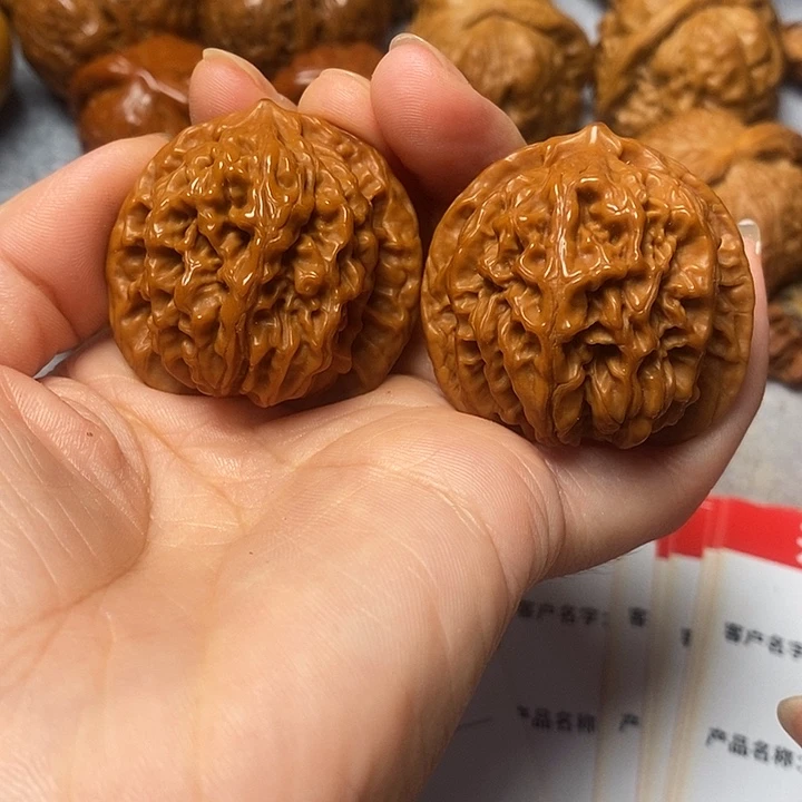 吊坠文玩核桃盘龙纹