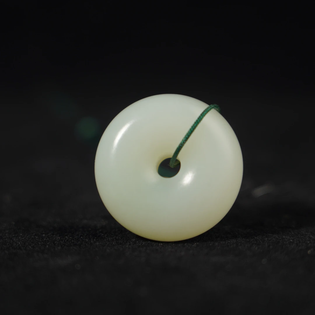 37F86 清 和田玉平安扣